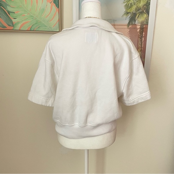 Abercrombie & Fitch Quarter-Zip Short Sleeve Sweatshirt in Medium - Picture 5 of 5